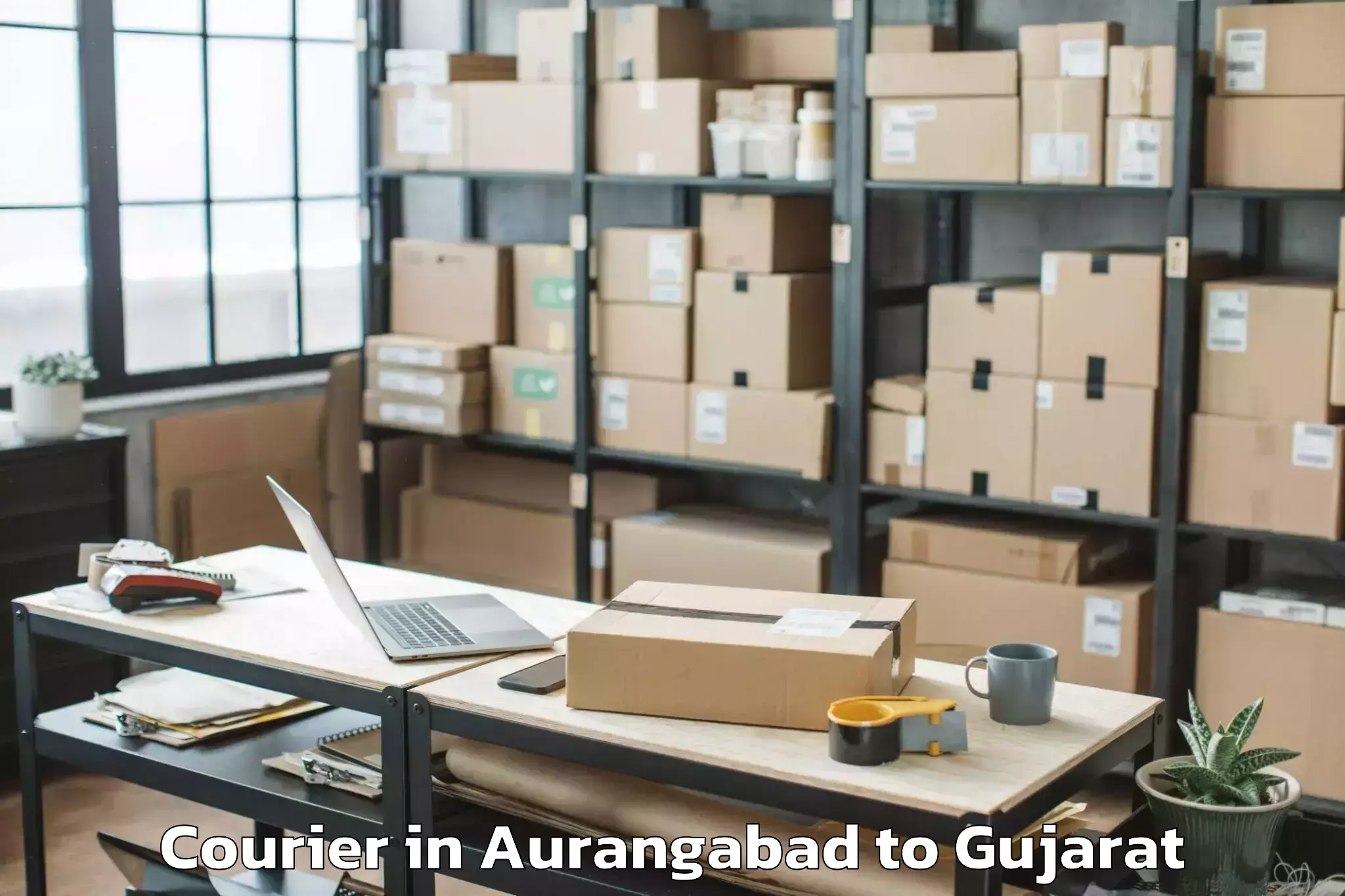 Book Aurangabad to Khambhaliya Courier